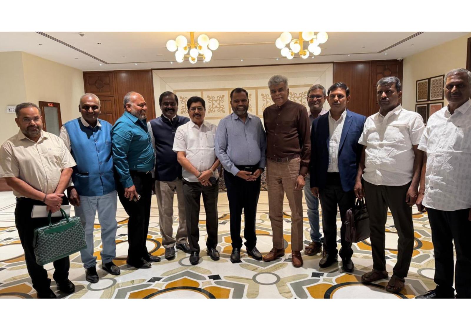 திருப்பூரின் தொழில் பாதுகாப்பை உறுதி செய்ய டெல்லியில் முக்கிய சந்திப்பு